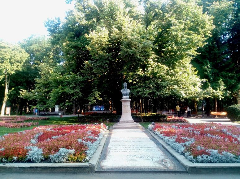 teiul lui eminescu