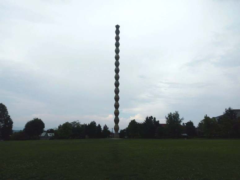 coloana infinitului